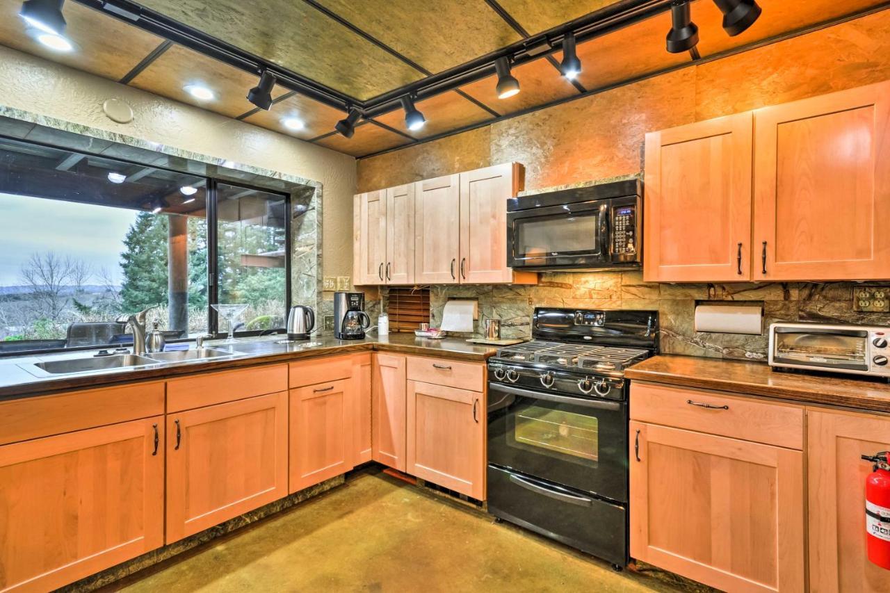 Willamette Valley Apt - Surrounded By Wineries! Newberg Exterior photo